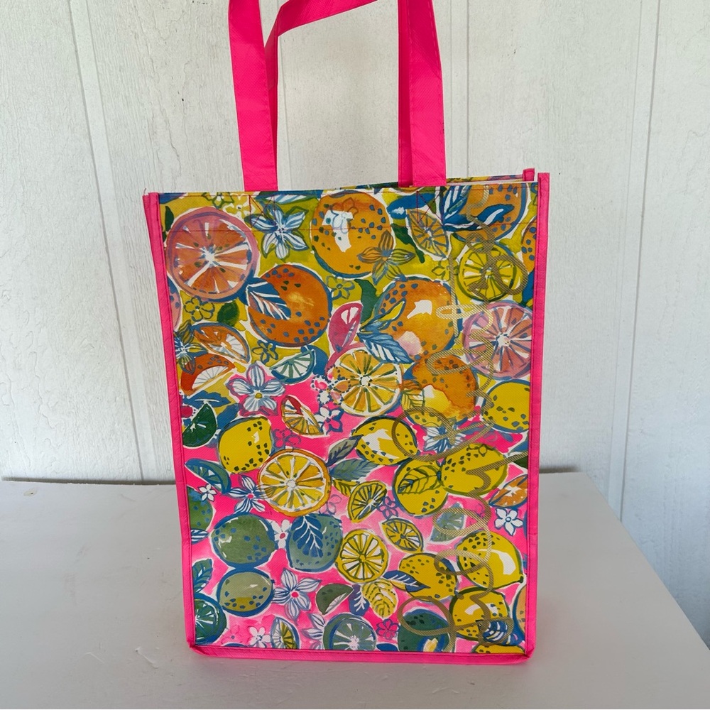 LILLY PULITZER REUSABLE SHOPPING TOTE BAG - Picture 2 of 11
